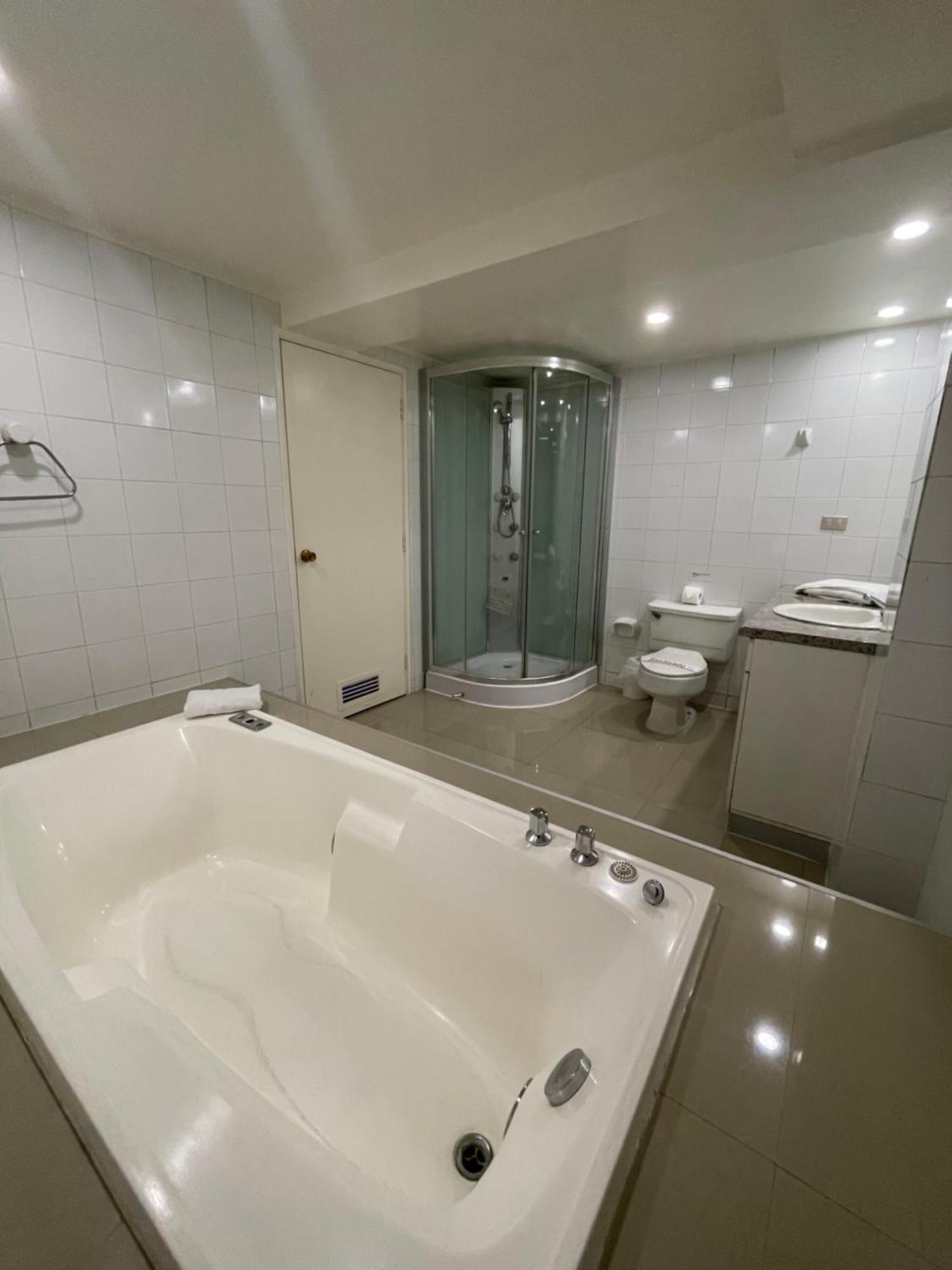 Hotel Apart Colon Puerto Montt Bagian luar foto